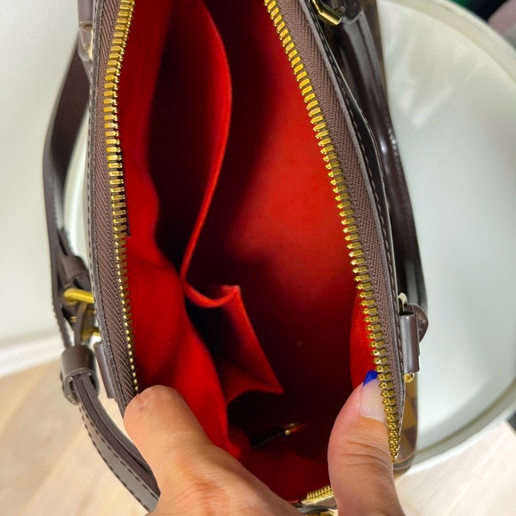 LOUIS VUITTON Damier Ebene Trevi PM handbag - Picture 3 of 8